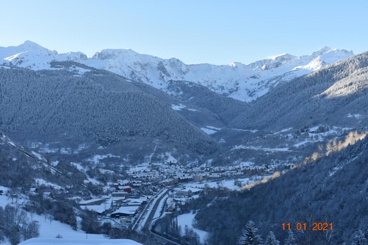 Vista Baqueira Apartment Vielha Exterior photo